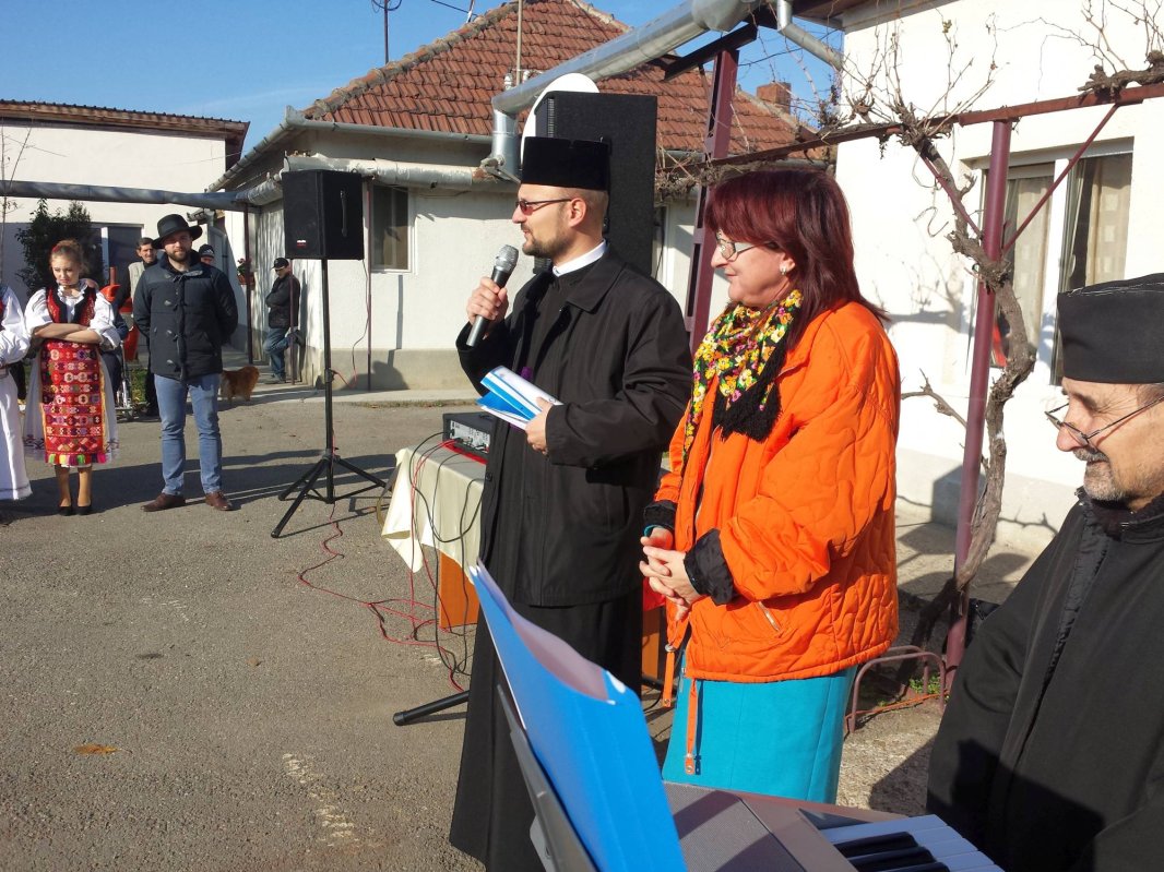 Aleasă bucurie la Căminul de bătrâni din Arad 68029