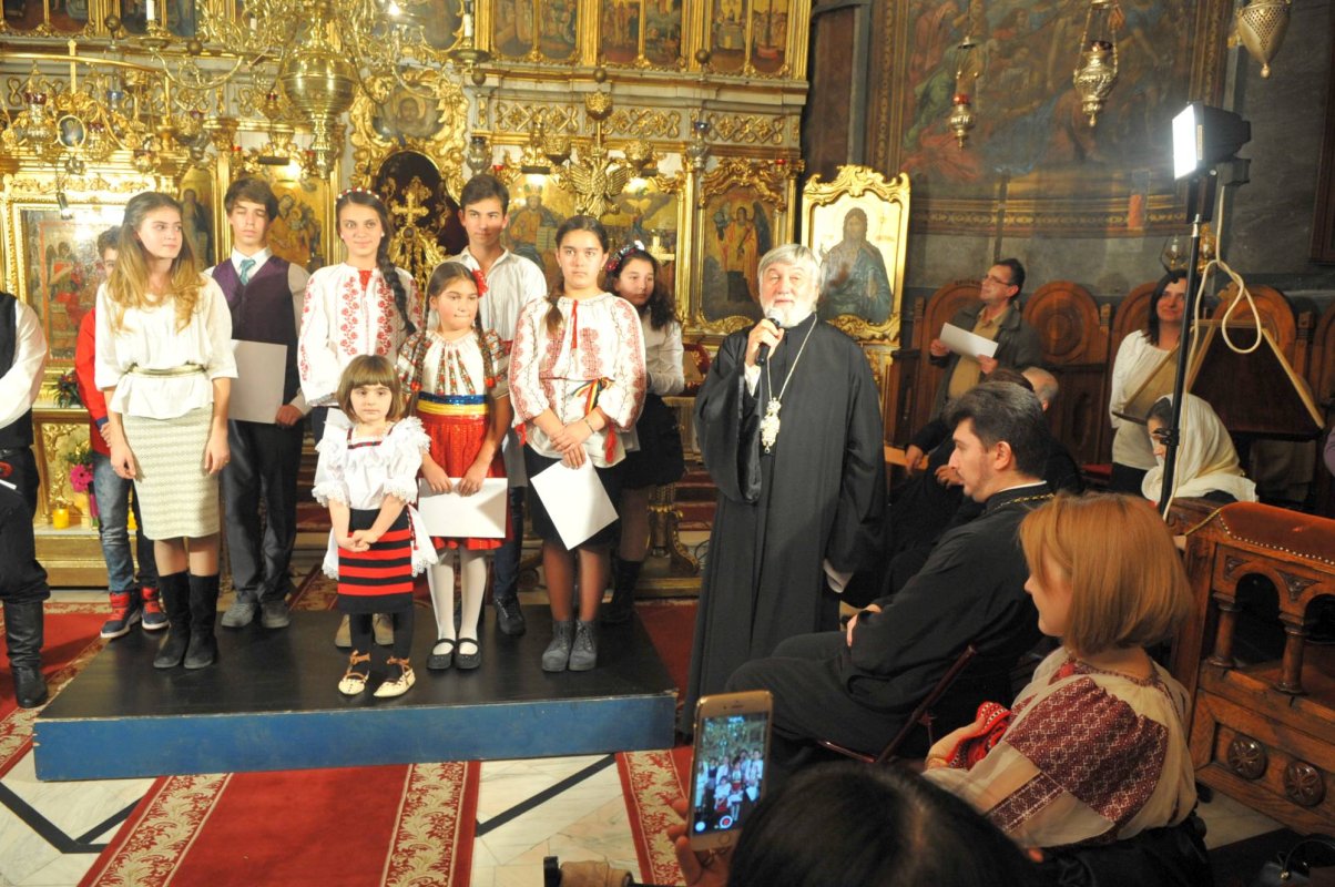 „Stihuri și cântări”  la Parohia Icoanei 68014