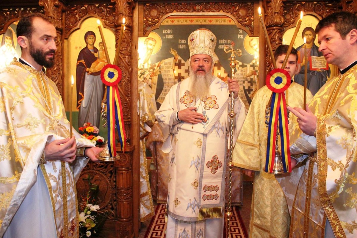 Capela Şcolii gimnaziale „Sfânta Ecaterina” a fost sfinţită 67937