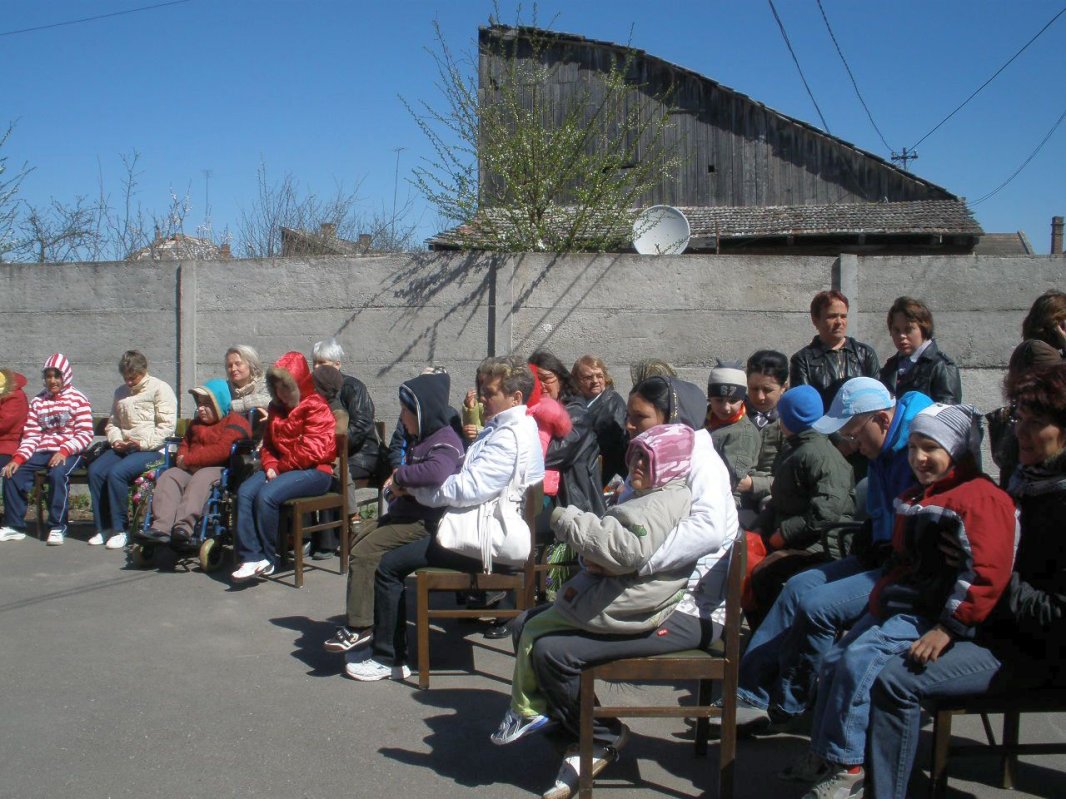 Manifestări dedicate persoanelor cu dizabilităţi  67939