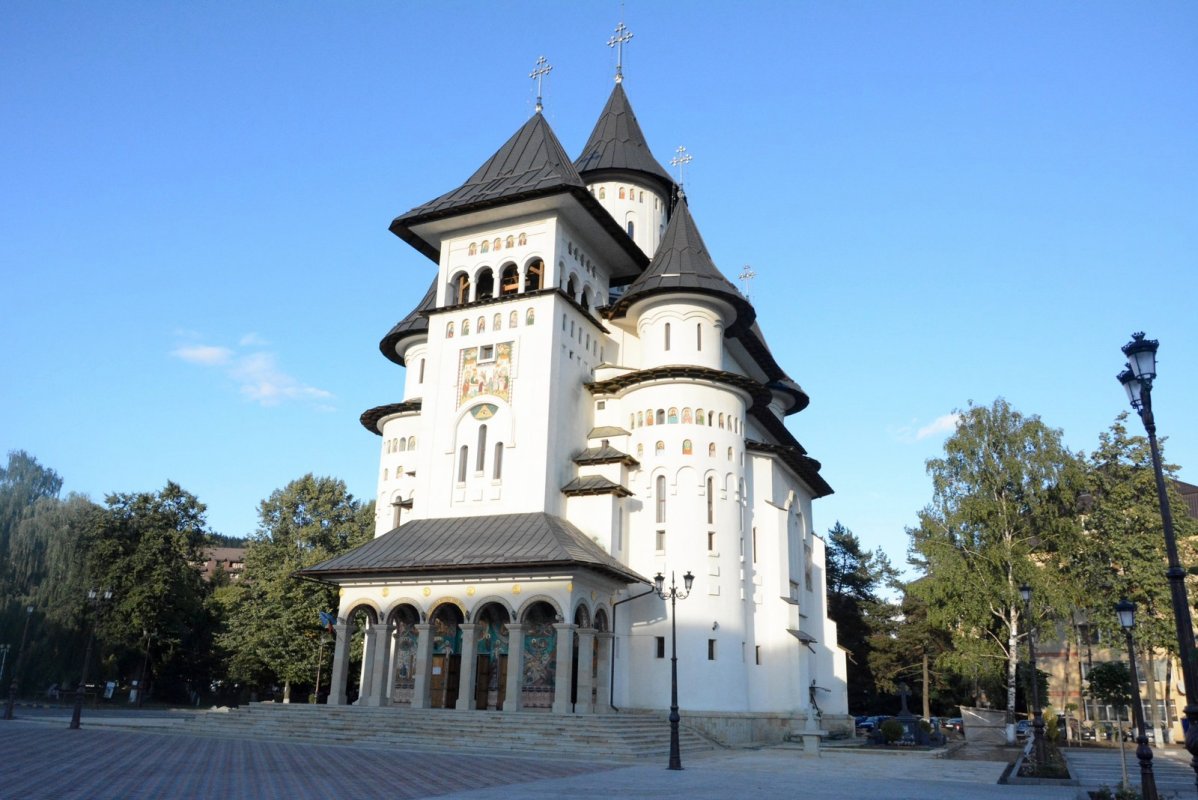 Sfinţirea statuii Sfântului Ştefan cel Mare, la Gura Humorului 67936