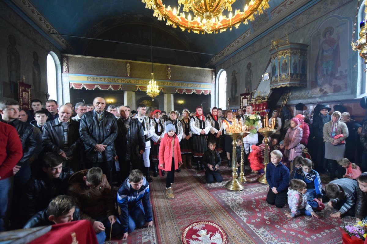 „Să folosim în vocabularul zilnic numele Domnului“ 67887