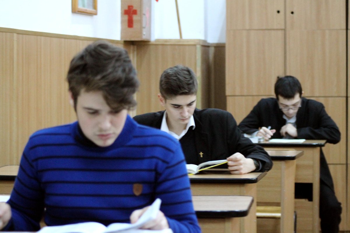 Concursul european Juvenes Translatores 2015 la Buzău 67739