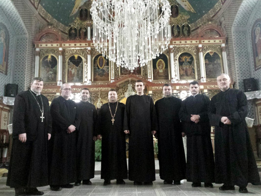 Întâlnirea preoţilor şi profesorilor de religie din Cercul pastoral-misionar Răcăşdia 67702