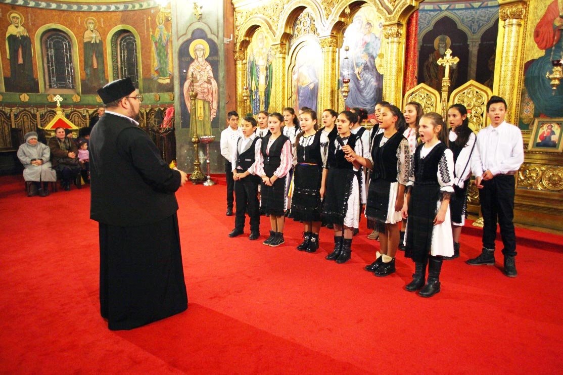 Colindători în pragul sărbătorii Naşterii Domnului 67643