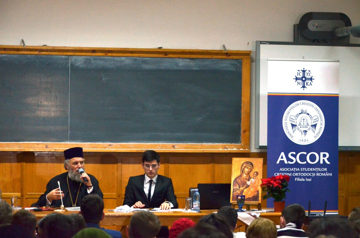 „Dumnezeu S-a făcut Om, ca pe om să-l facă dumnezeu“ 67640