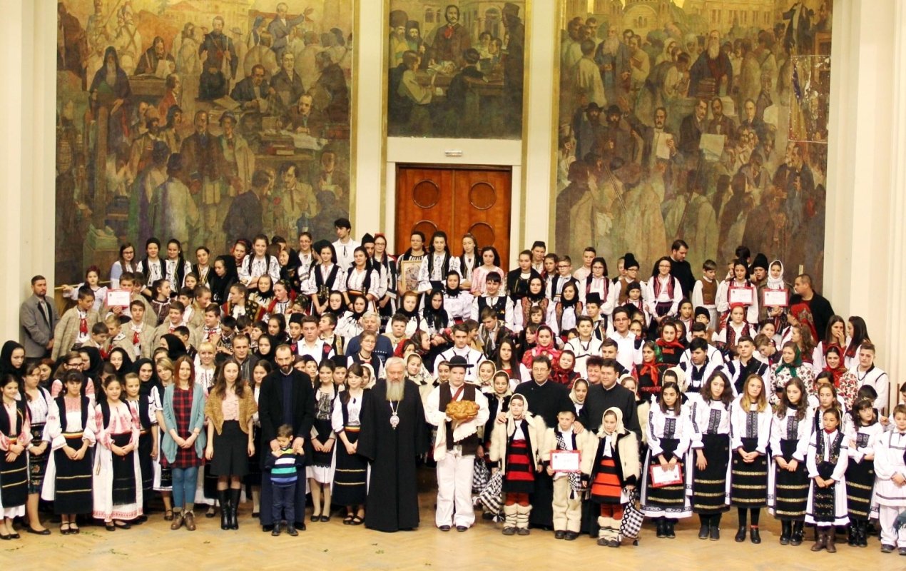 Colinde şi tradiţii de Crăciun 67618