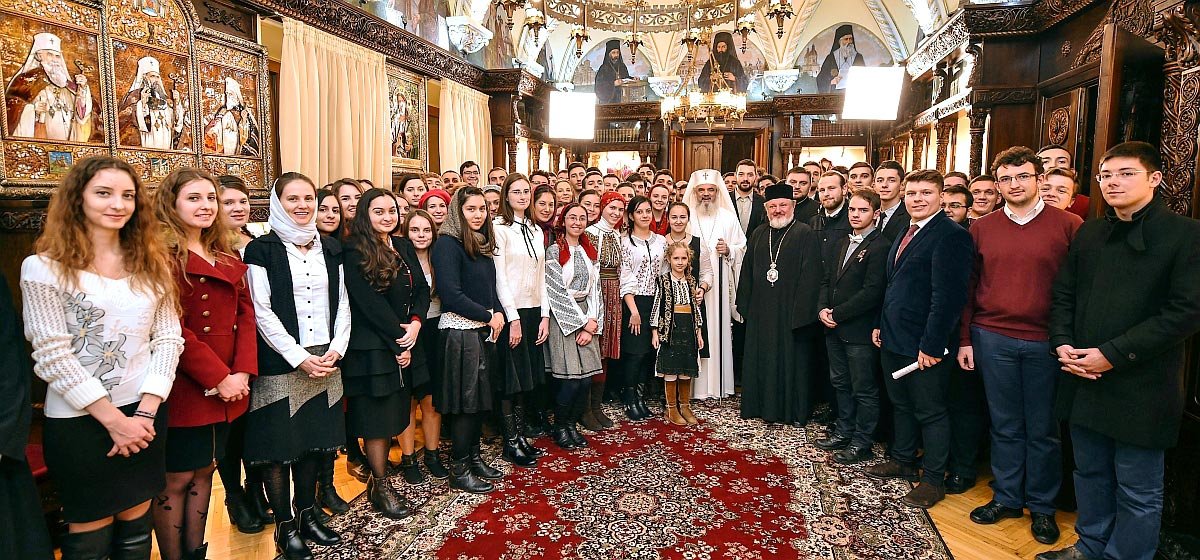 Colindători la Reşedinţa Patriarhală 67551