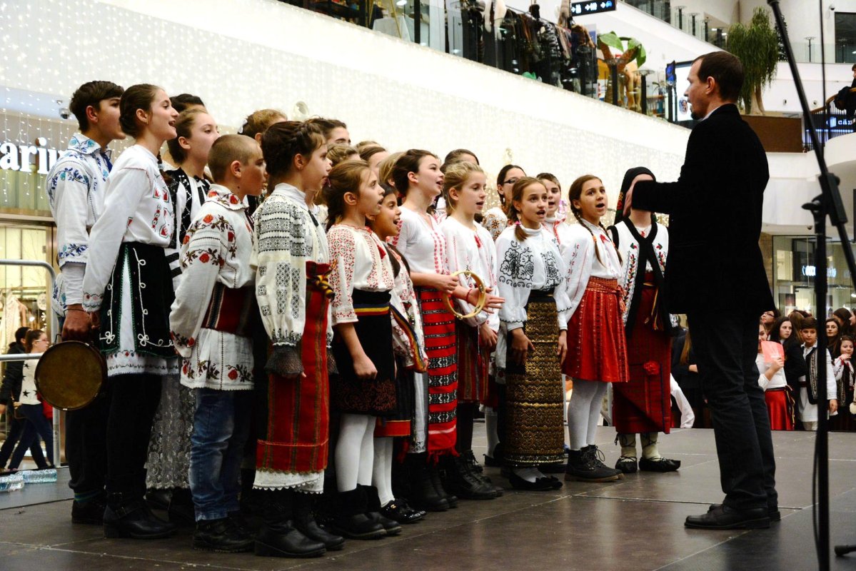 Gală de Crăciun în cadrul proiectului „Cantus Mundi“, la Iaşi 67445