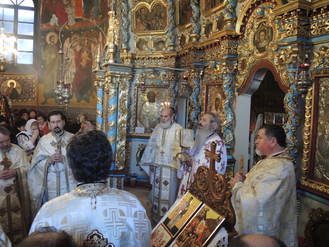 Slujire arhierească la Piatra Neamţ, în a treia zi de Crăciun 67337