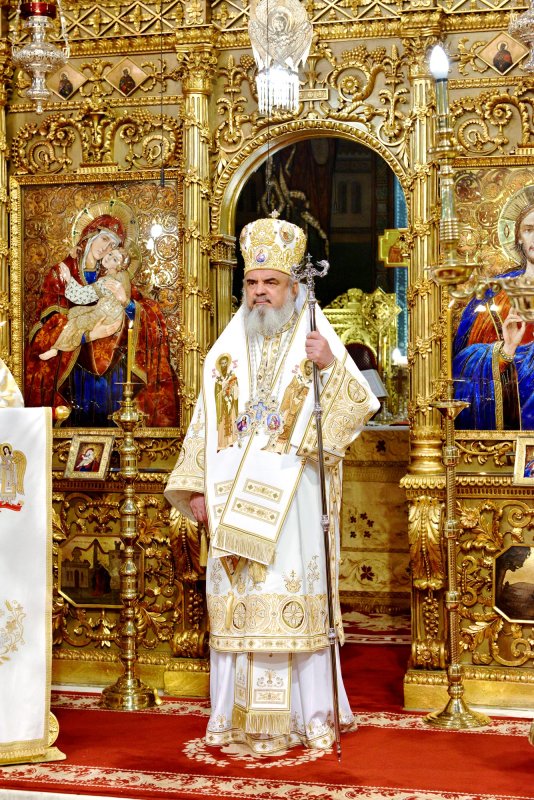 2016 - Anul omagial al educaţiei religioase a tineretului creştin ortodox şi Anul comemorativ al Sfântului Ierarh Martir Antim Ivireanul şi al tipografilor bisericeşti 67317