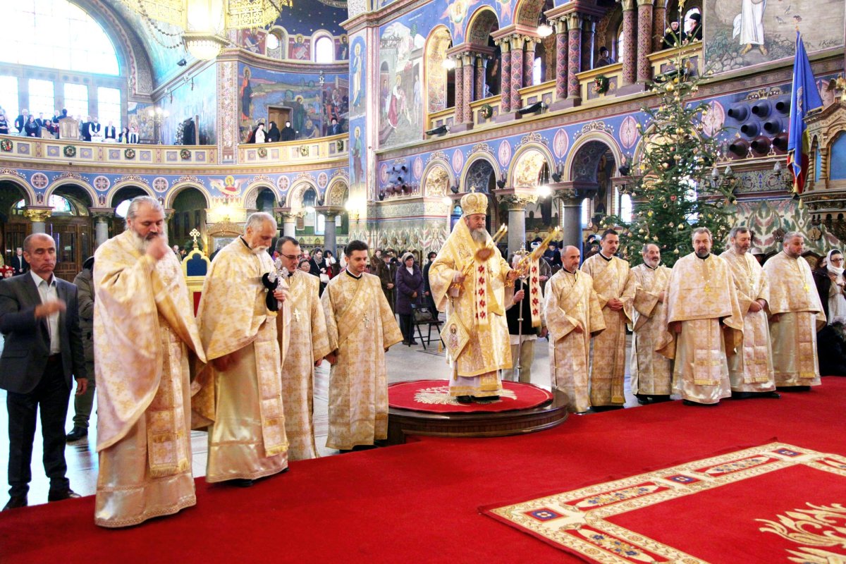 Slujbe arhiereşti în prima zi a noului an 67299