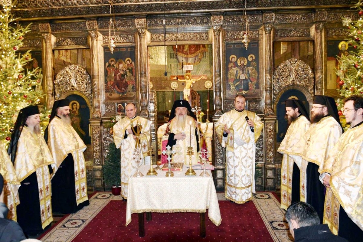 Slujbe arhiereşti în prima zi a noului an 67303