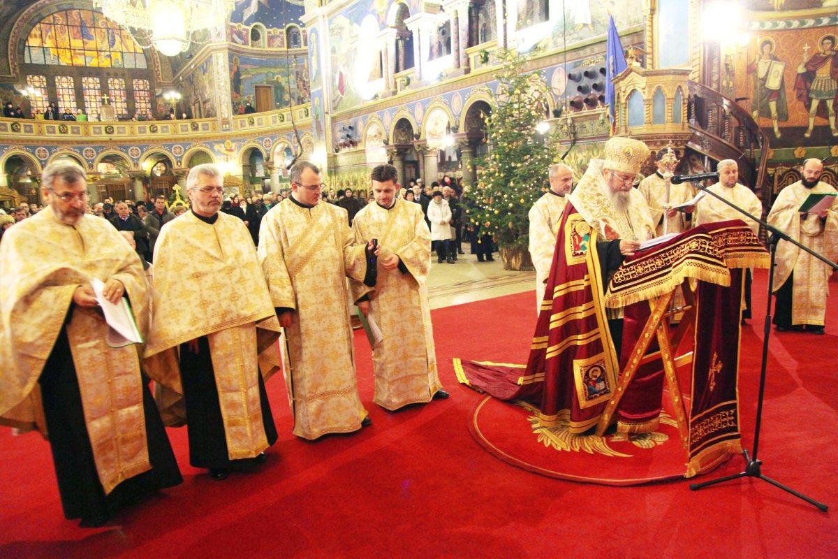 Slujbe arhiereşti în prima zi a noului an 67305