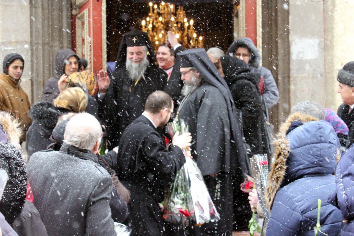 „Mântuitorul a luat trupul nostru şi îl păstrează în Sfânta Treime” 67249