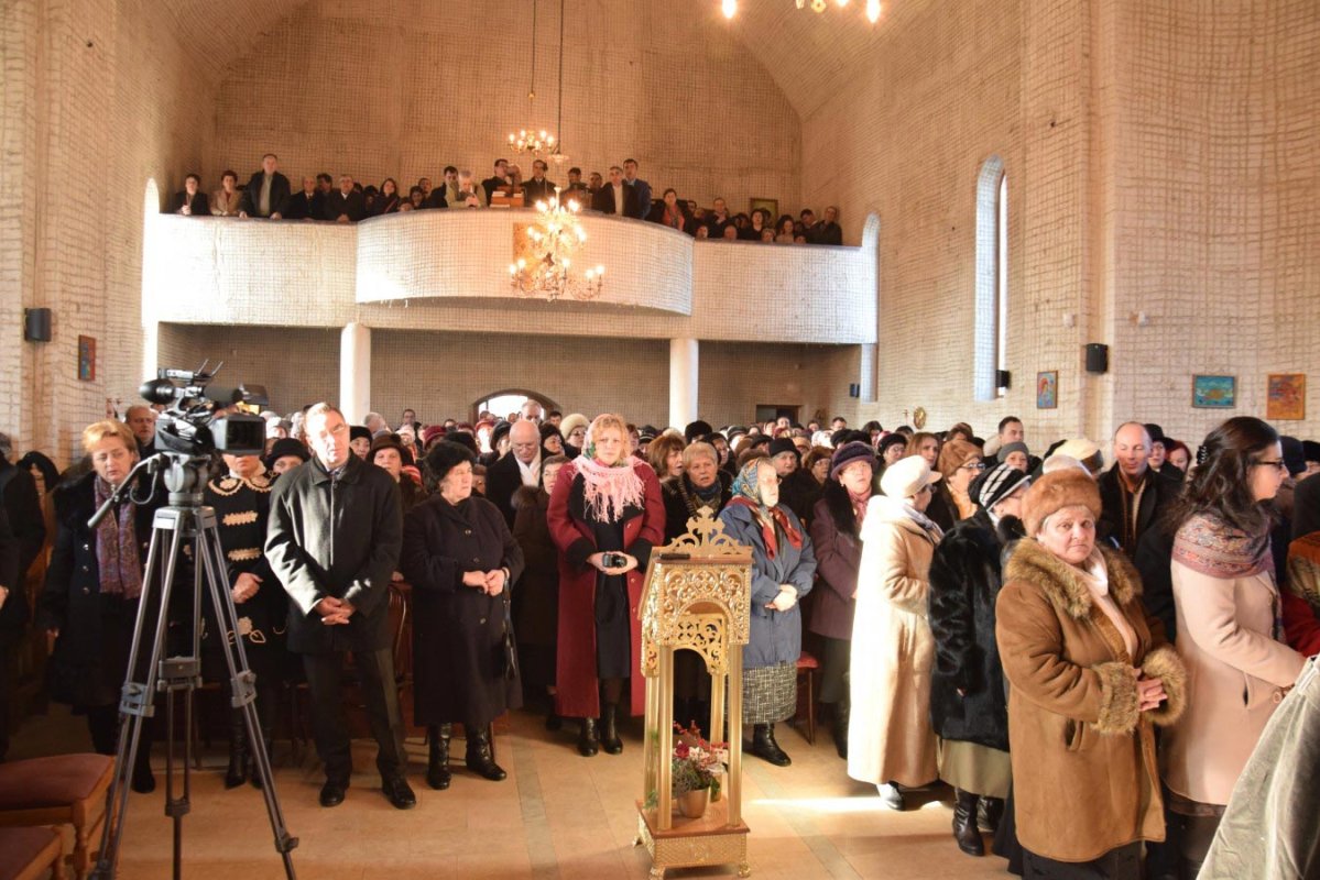 Slujiri arhiereşti în Duminica dinaintea Botezului Domnului 67237