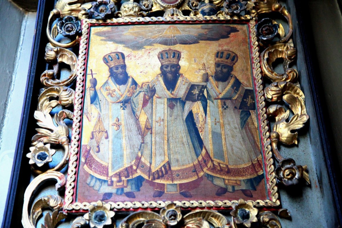 Tezaurul duhovnicesc al bisericii din Săcele-Baciu 67186