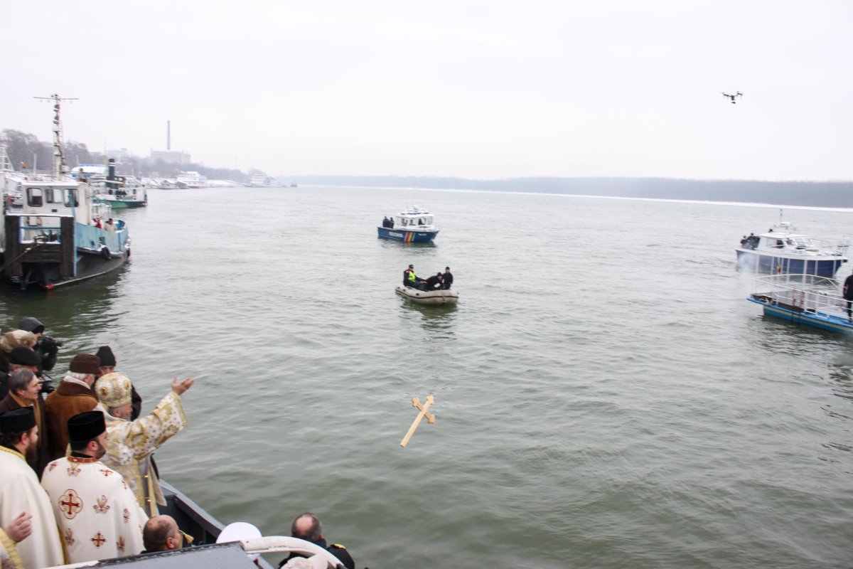 Sfinţirea apelor Dunării şi Mării Negre 67159