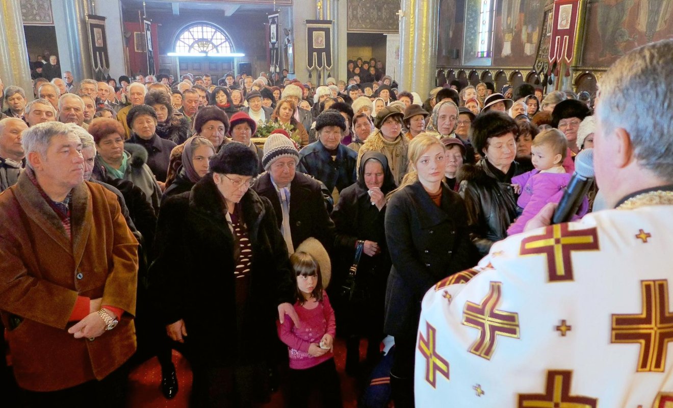 Slujiri arhiereşti la sărbătoarea Soborului Sfântului Ioan Botezătorul 67130