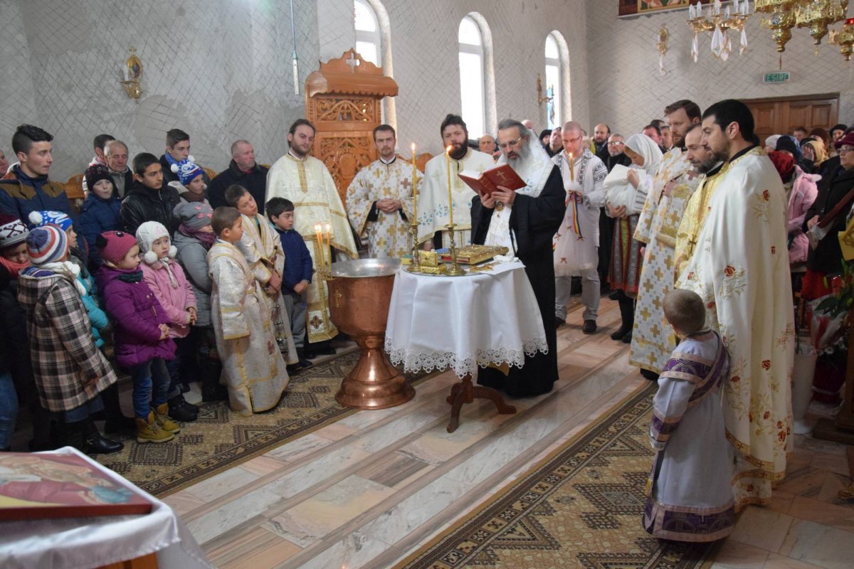 „Filoteia a primit în această zi demnitatea de fiică a Bisericii“ 67029