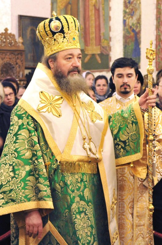 Hramul Parohiei „Sfântul Ioan”-Piaţă 67080