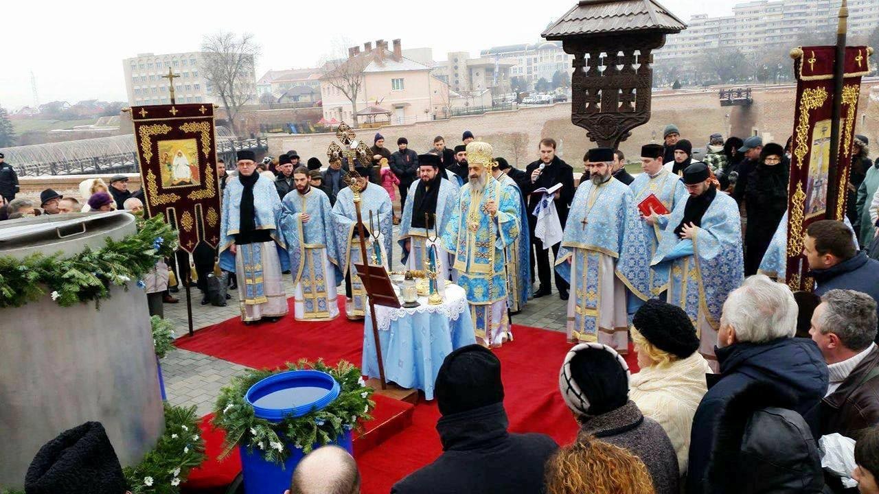 Slujiri arhiereşti la Botezul Domnului 67034