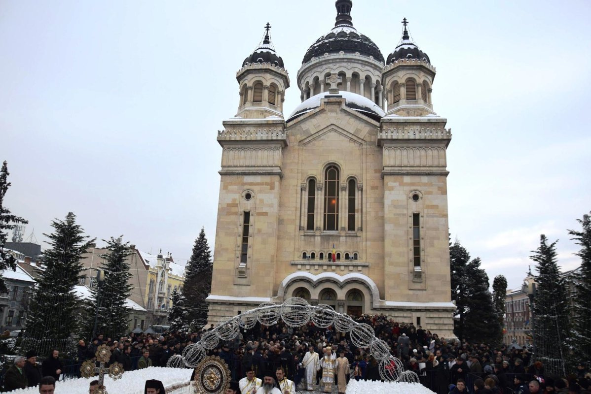 Slujiri arhiereşti la Botezul Domnului 67039