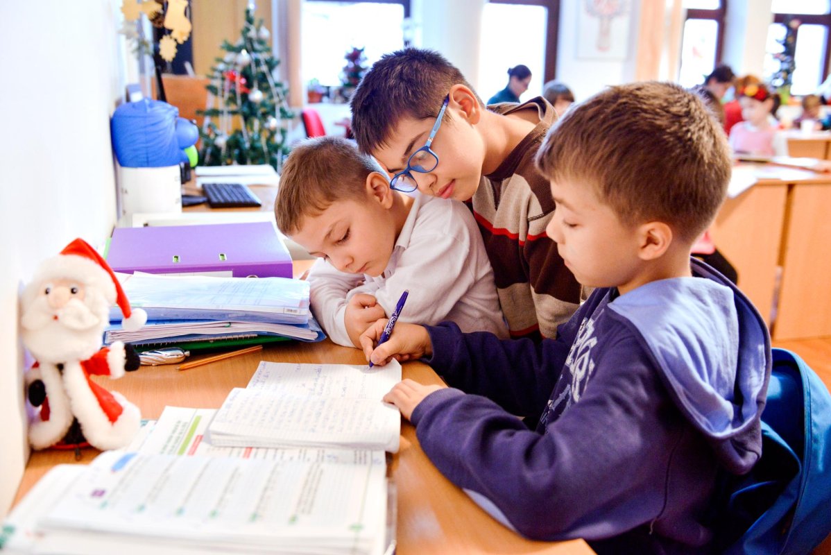 Bucuria unei educații întru Adevăr și Viață pentru tinerii de astăzi 66990