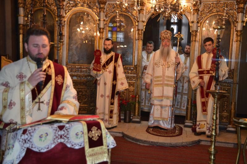 Liturghii arhiereşti la Craiova şi Severin 66980