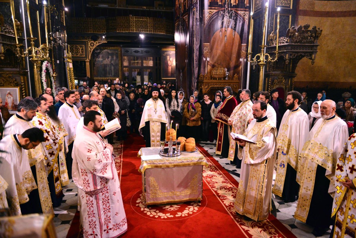 Hramul Bisericii „Domniţa Bălaşa” 66961