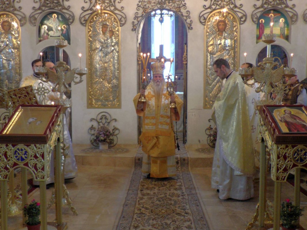 Slujire arhierească la hramul Parohiei Pojorâta 2 66904