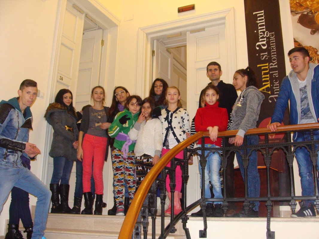 Proiecte cu tinerii în noul an calendaristic 66805