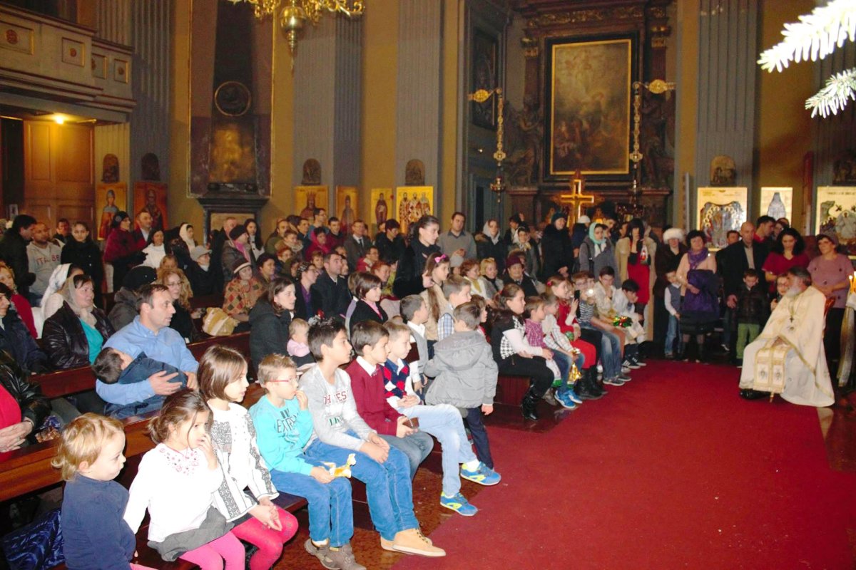 „Respectăm tradițiile strămoșești și țara gazdă” 66818