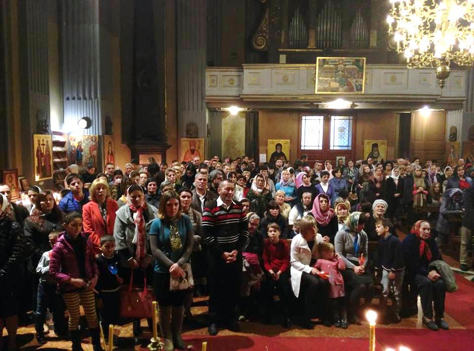 „Respectăm tradițiile strămoșești și țara gazdă” 66819