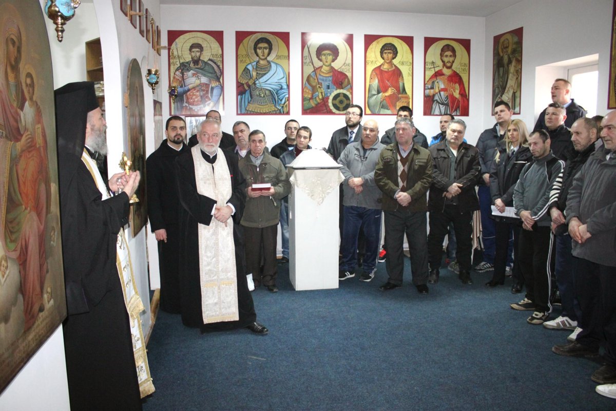 Rugăciuni în mijlocul celor privați de libertate 66589