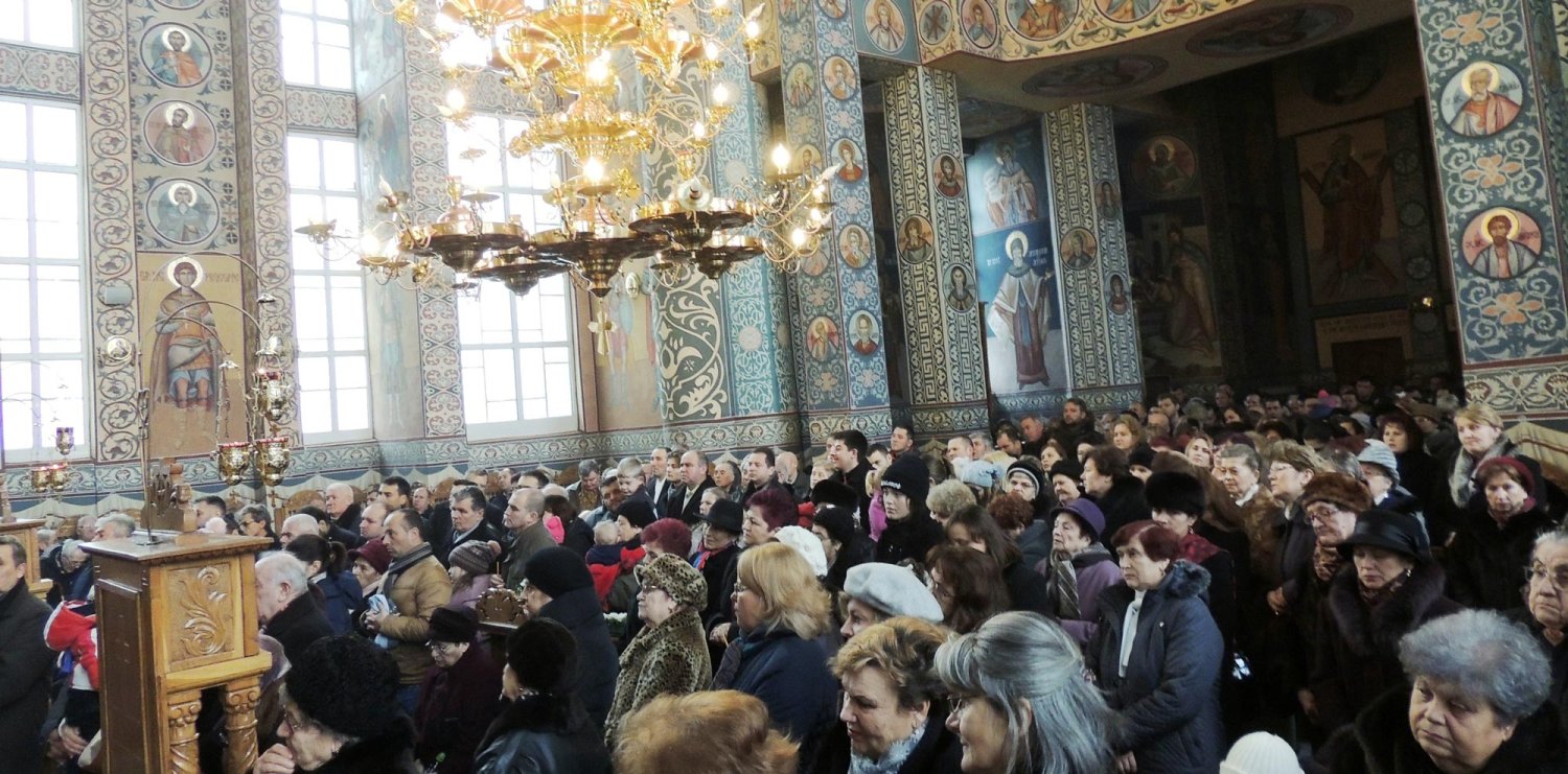 Sărbătoarea tinerelor familii în Parohia „Naşterea Domnului” 66561