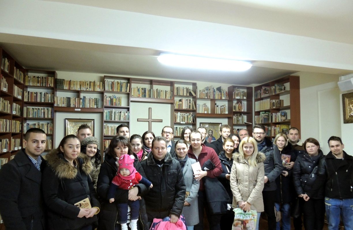 Sărbătoarea tinerelor familii în Parohia „Naşterea Domnului” 66562