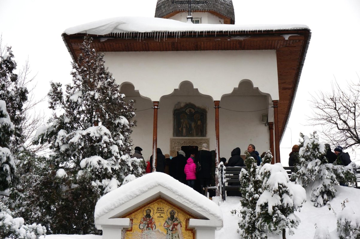 Hramul Bisericii Bucur Ciobanul din Capitală 66542