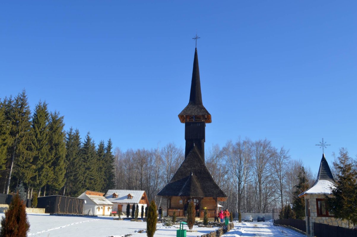 Rugăciuni în cinstea Sfântului Eftimie cel Mare, la Cireşoaia 66306
