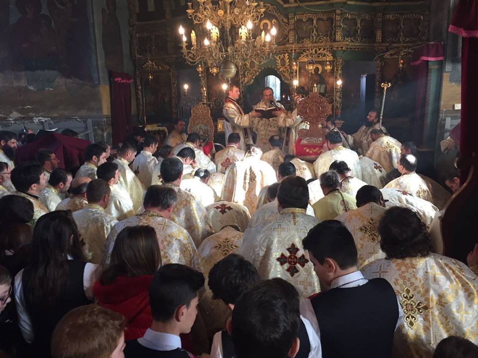 Preoţii Protopopiatului Sascut, în sinaxă la Podu Turcului 66229
