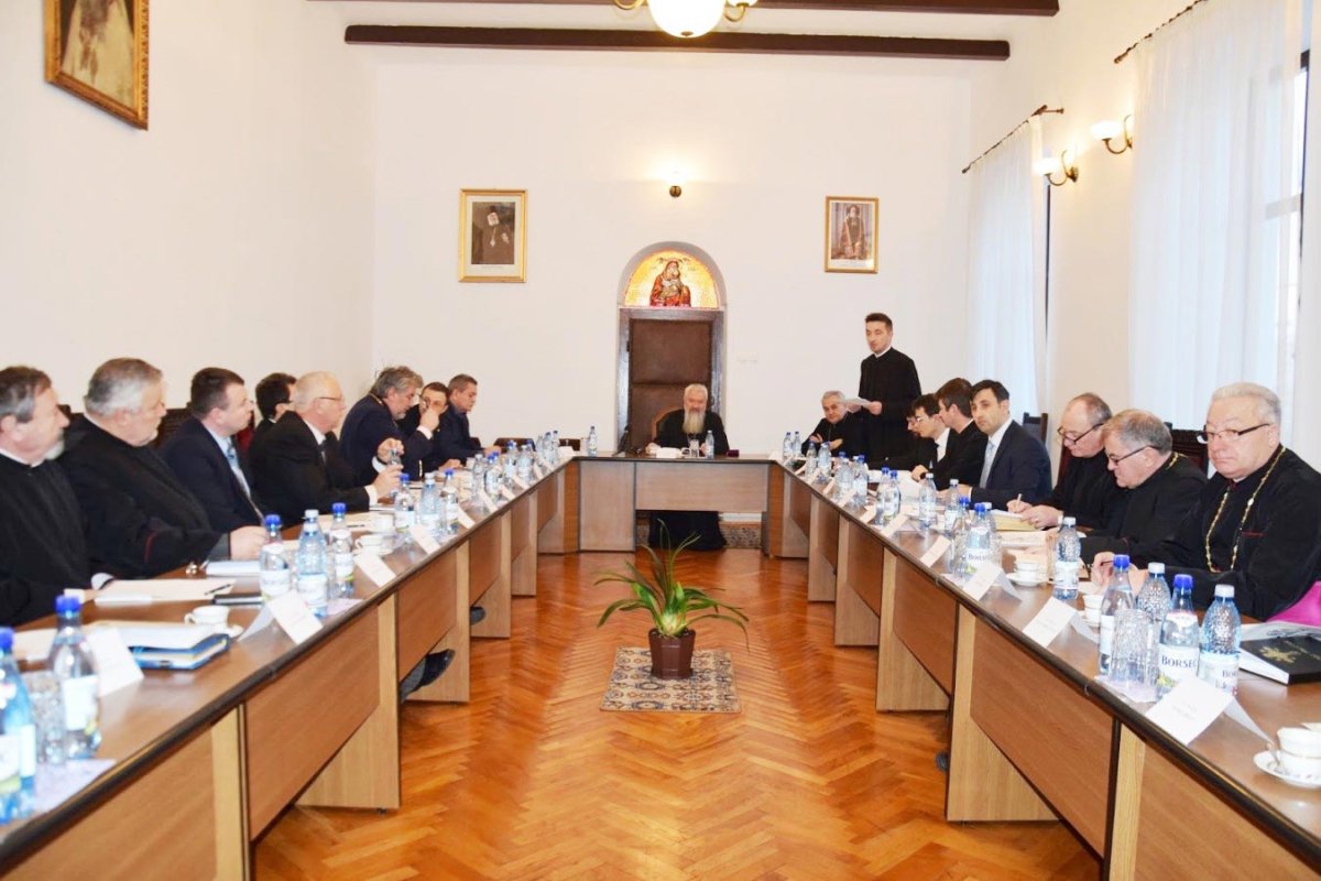 Şedinţe eparhiale la Sibiu, Cluj-Napoca şi Oradea 66176