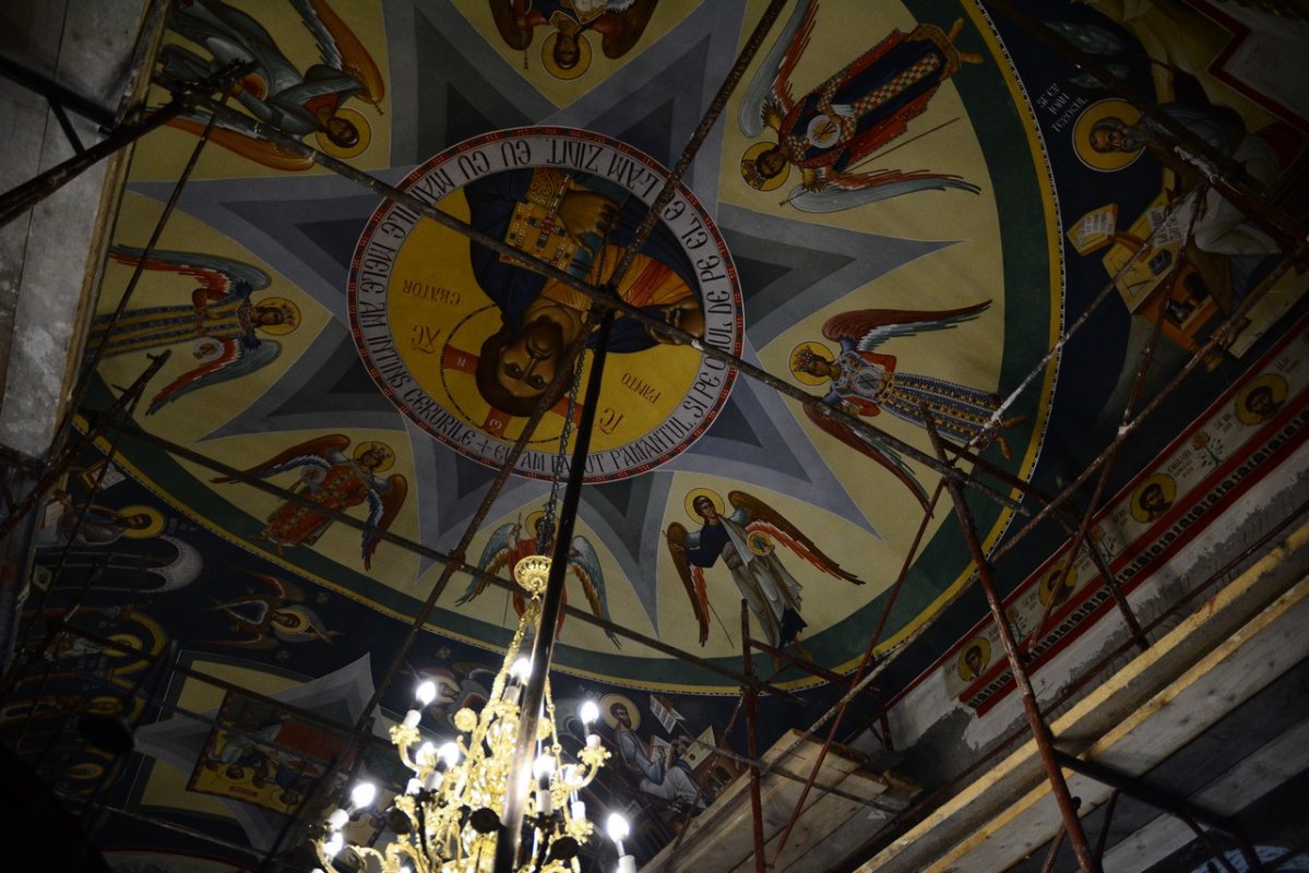 „Mulţi înaintaşi au ţinut trează credinţa în Dumnezeu“ 66045