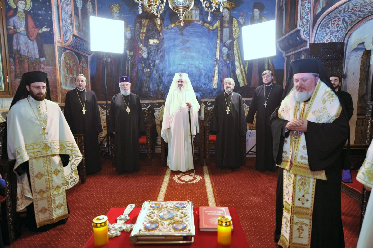 Delegaţia Bisericii Ortodoxe Române s-a întors de la Chambésy 65902