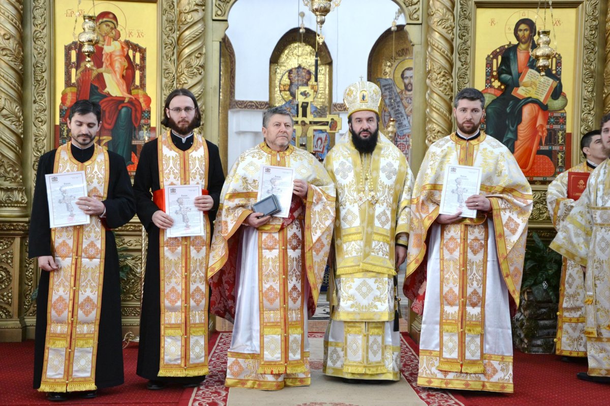 Ocrotitorii învățământului teologic, prăznuiți în Mitropolia Banatului 65830