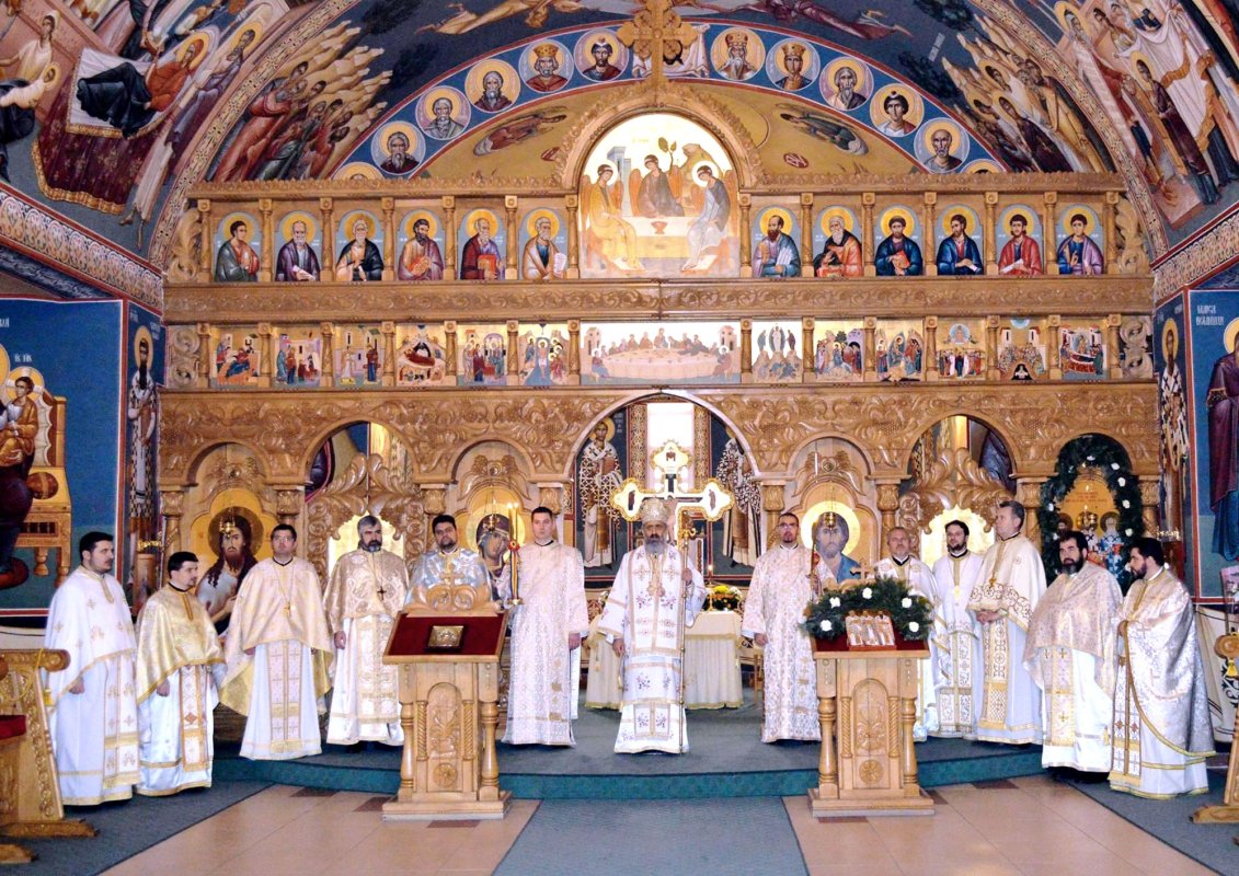 Sfinţii Trei Ierarhi, hramul şcolilor teologice 65816