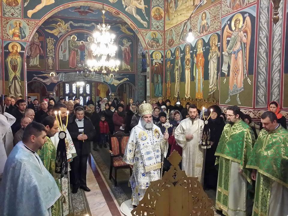 Slujbe arhiereşti la Bacău 65748