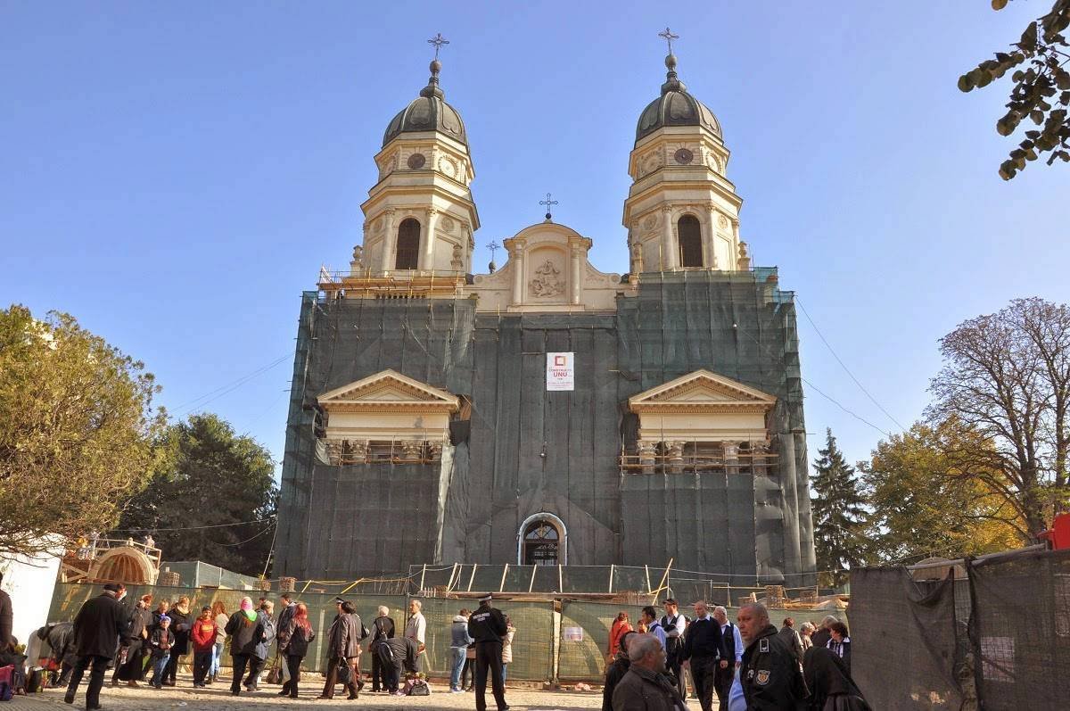 Zi de hram la Catedrala Mitropolitană „Sfânta Cuvioasă Parascheva“ din Iaşi 65752