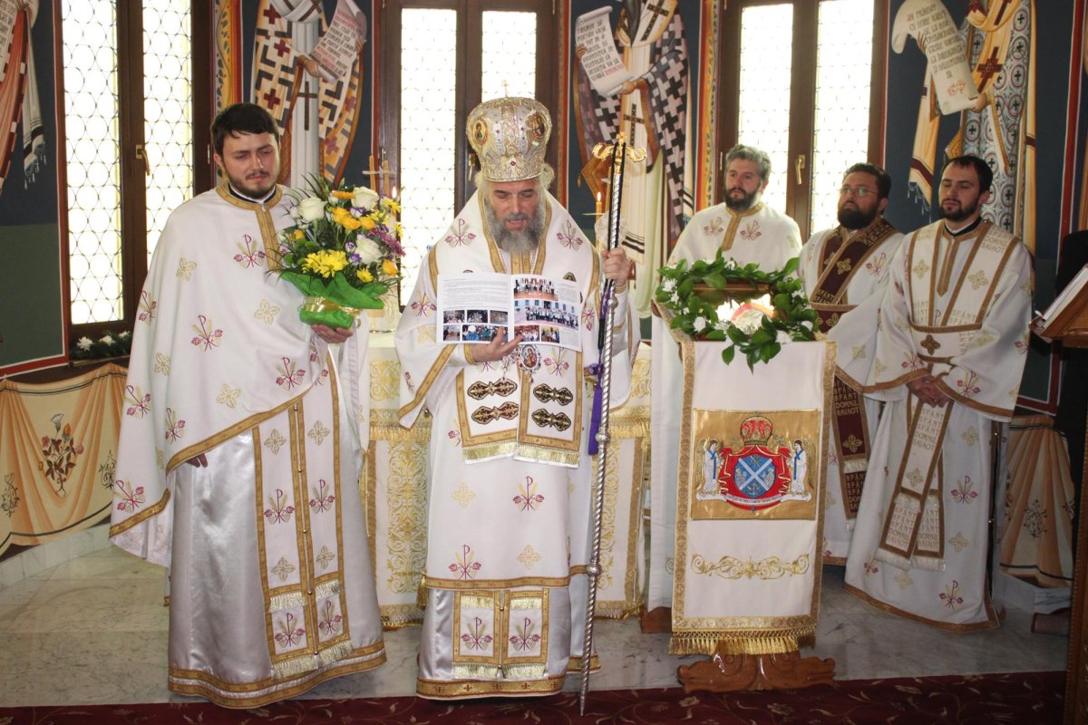 Hramul capelei Muzeului eparhial din Galați 65738