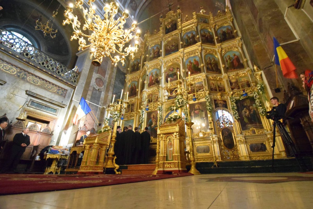 Hramul istoric al Catedralei Mitropolitane din Iaşi 65690