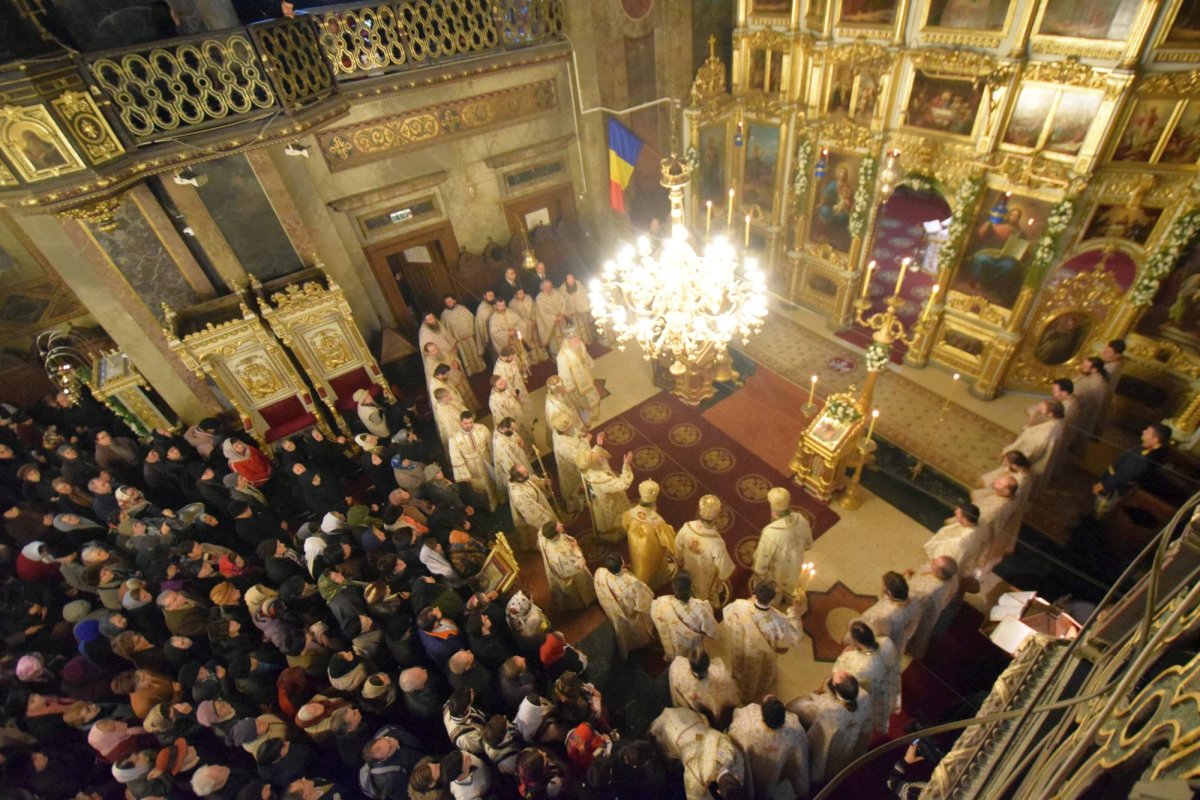 Hramul istoric al Catedralei Mitropolitane din Iaşi 65693